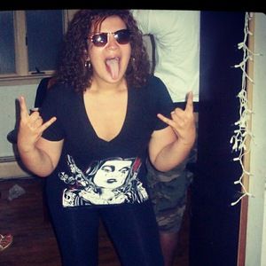 Meet your Posher, Maryluz